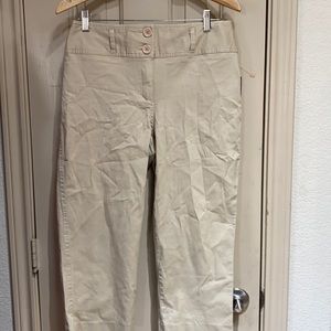 D.F.A  capris pants size 10 NWT